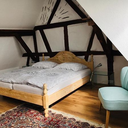 Rheingau - Schoene Moeblierte Ferienwohnung Eltville am Rhein Bagian luar foto