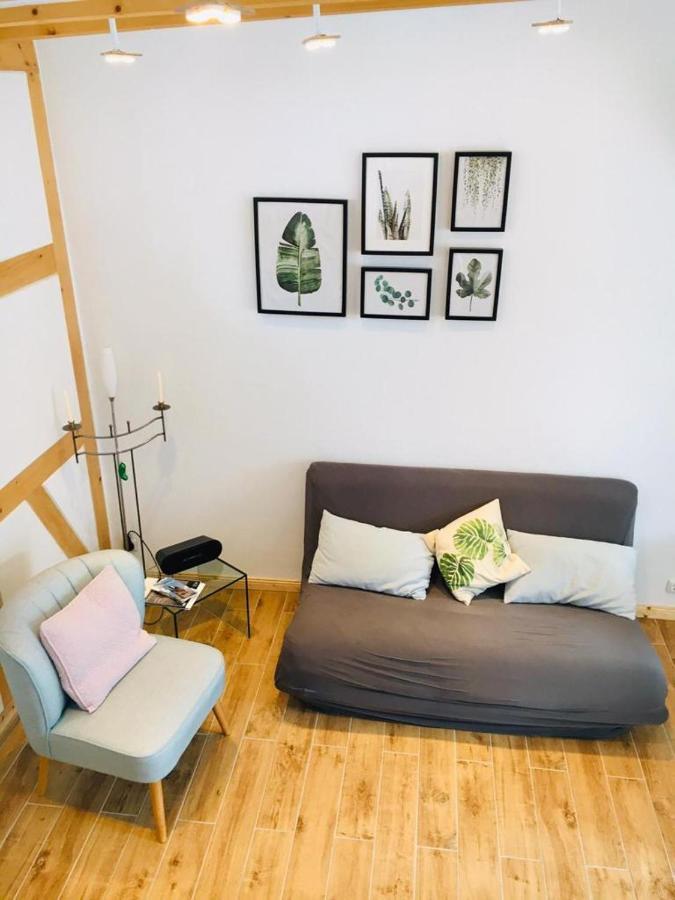 Rheingau - Schoene Moeblierte Ferienwohnung Eltville am Rhein Bagian luar foto