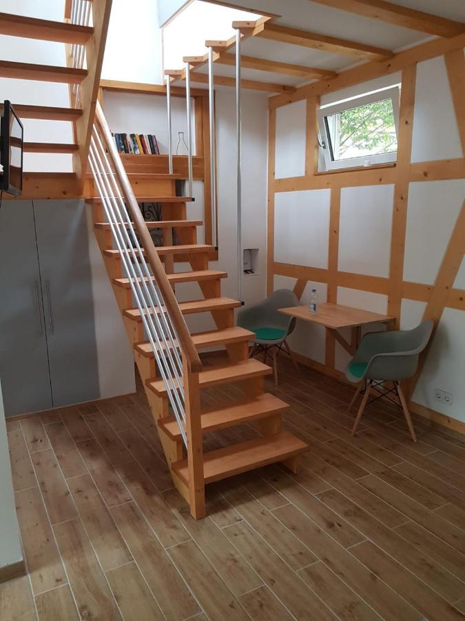 Rheingau - Schoene Moeblierte Ferienwohnung Eltville am Rhein Bagian luar foto